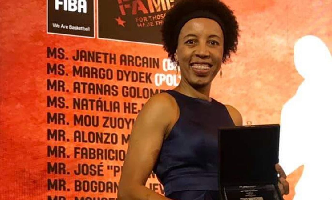 Janeth Arcain entrou para o Hall da Fama do Basquete Divulgação