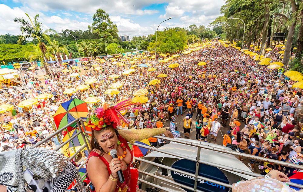 Maior bloco de Carnaval do mundo, Galo da Madrugada estreou em São Paulo, em 2020
