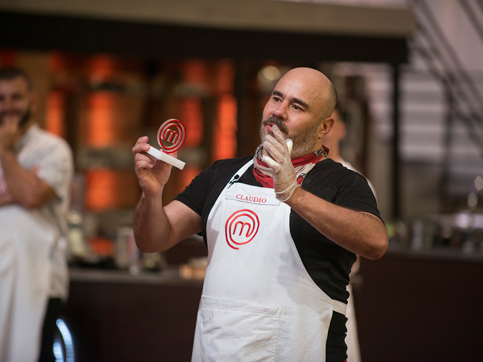 MasterChef': Claudio vence episódio e chama Fogaça de 'delícia