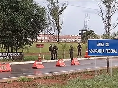 Penitenciária Federal de Brasília  Jornal da Band